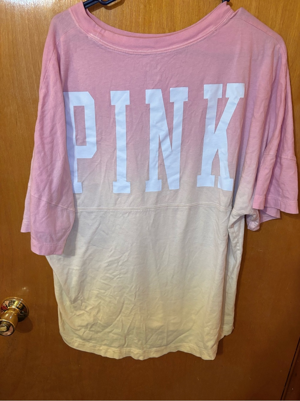 Vs pink t shirt